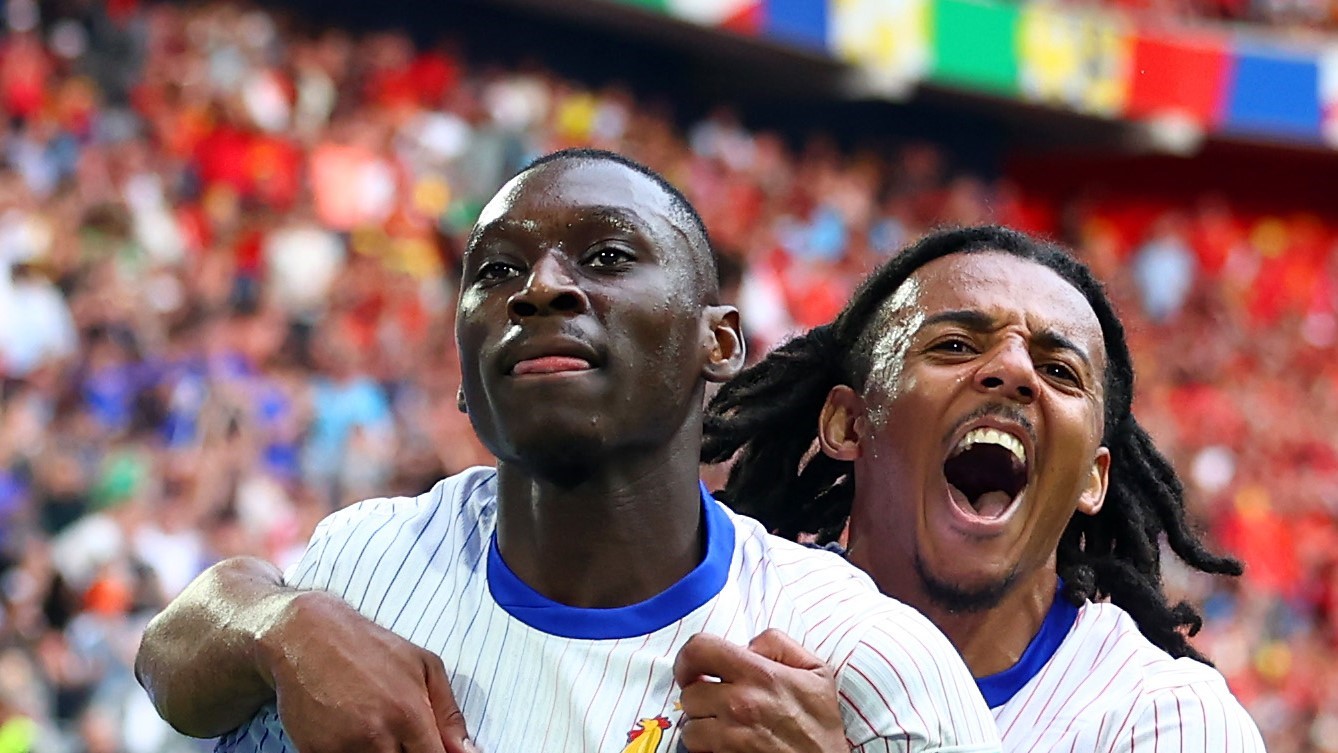 Com gol no fim de Muani, França vence a Bélgica por 1 a 0 e avança às quartas de final da Eurocopa