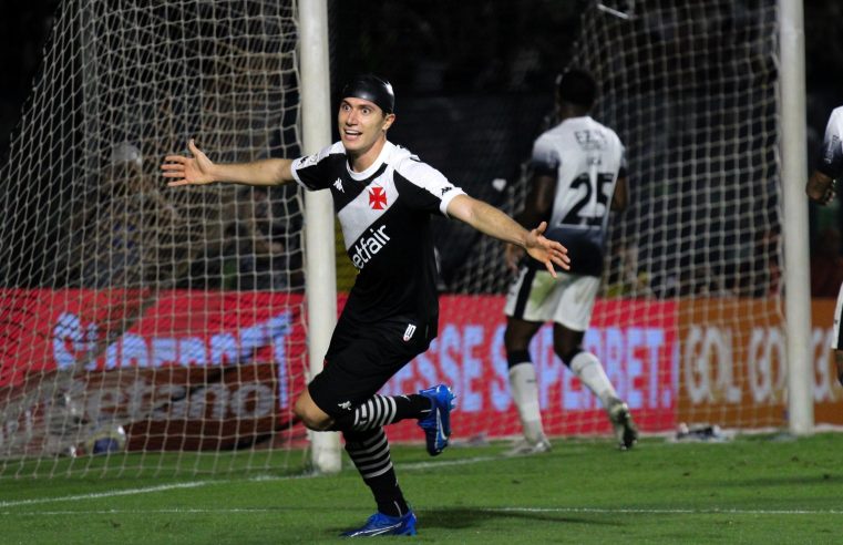 Vasco se impõe em casa, vence o Corinthians por 2 a 0 e mantém empolgação no Brasileirão