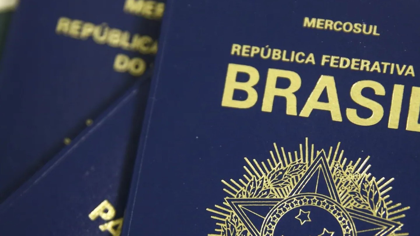 Passaporte brasileiro se torna 17º mais poderoso do mundo