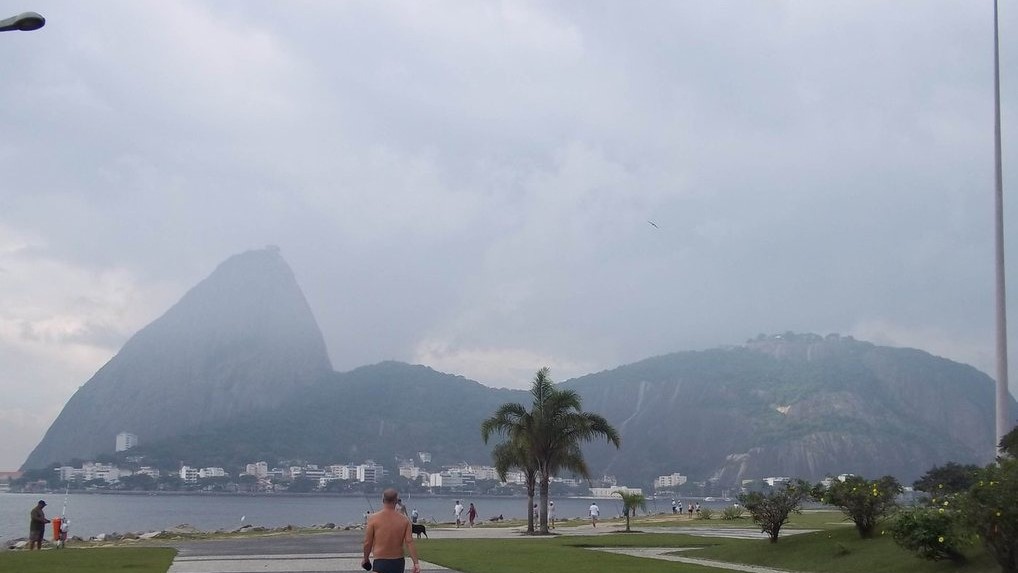 Paisagem do Rio é coberta por névoa nesta quarta-feira (3) e não há previsão de chuva