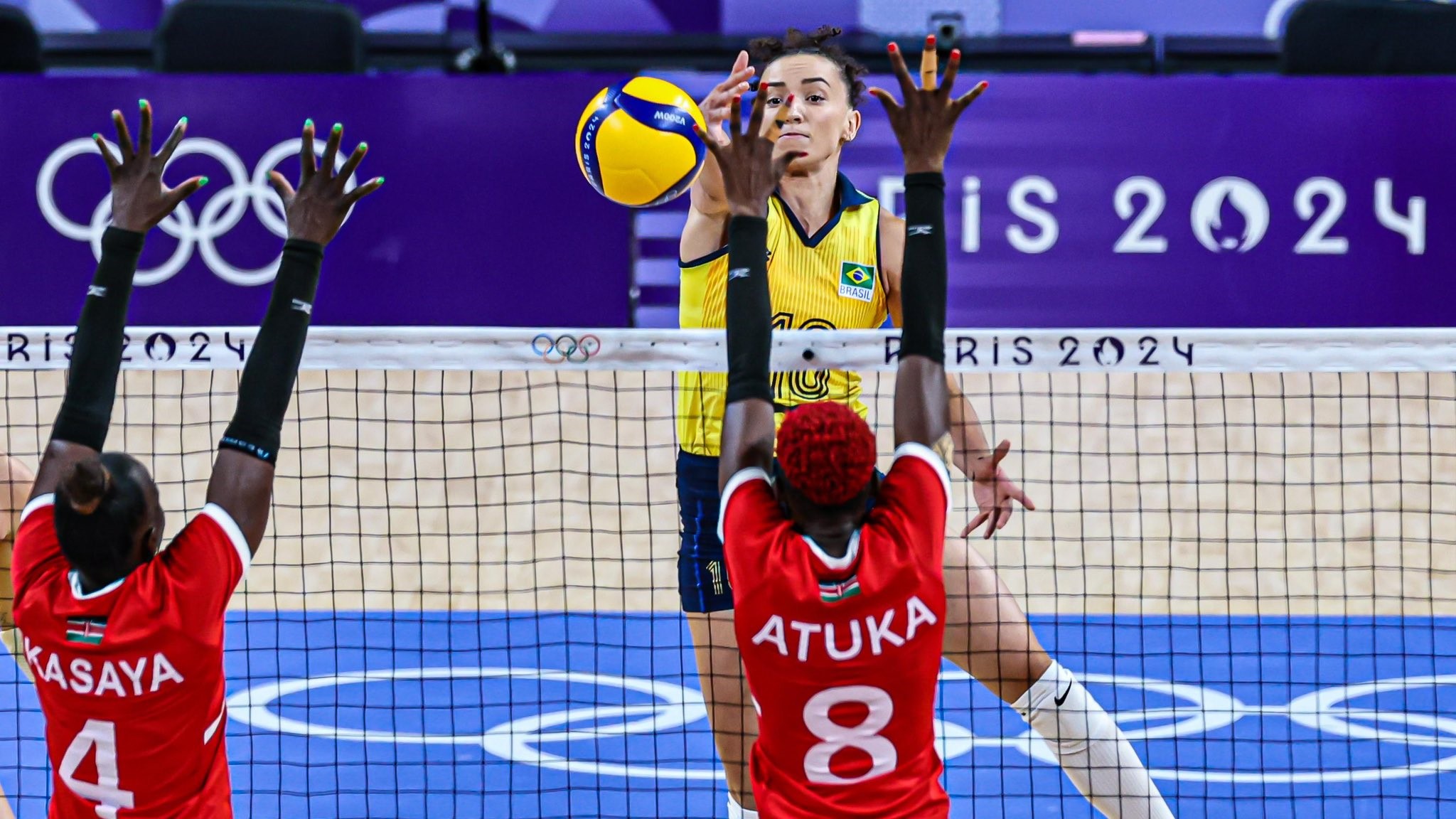 Seleção Feminina de Vôlei estreia com vitória tranquila sobre o Quênia nas Olimpíadas de Paris