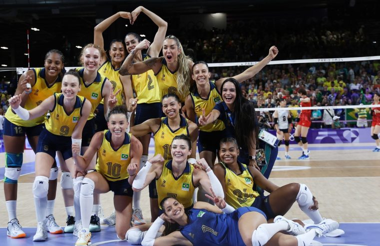 Hoje não, Japão! Brasil vence no Vôlei Feminino por 3 sets a 0 e avança às Quartas de Final em Paris