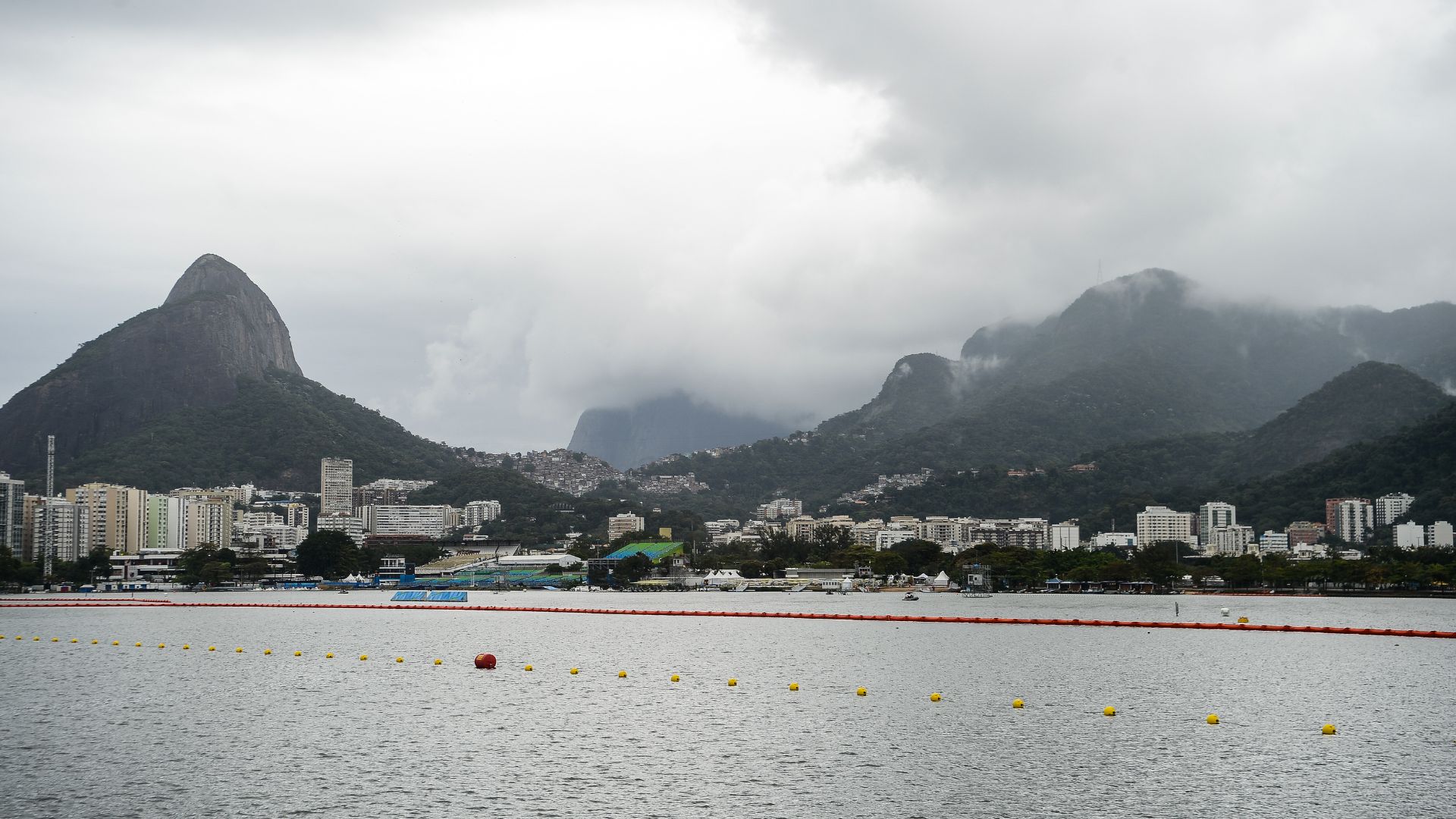 Frente fria volta ao Rio, derruba temperatura e previsão de mínima chega a 12 graus