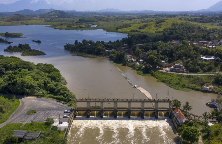 Cedae diz que houve vazamento de gás no Guandu e moradores de Nova Iguaçu denunciam forte cheiro de cloro