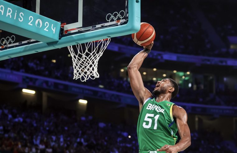 Seleção Brasileira de Basquete Masculino vence Japão por 102 a 84 e mantém viva a chance de Quartas de Final na Olimpíada de Paris