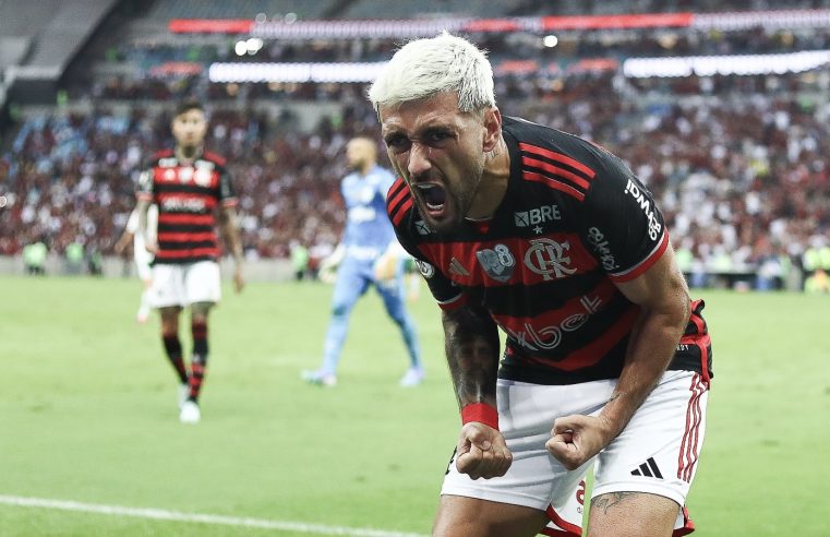 Flamengo empata em 1 a 1 com Palmeiras no Maracanã e perde chance de assumir a liderança do Brasileirão