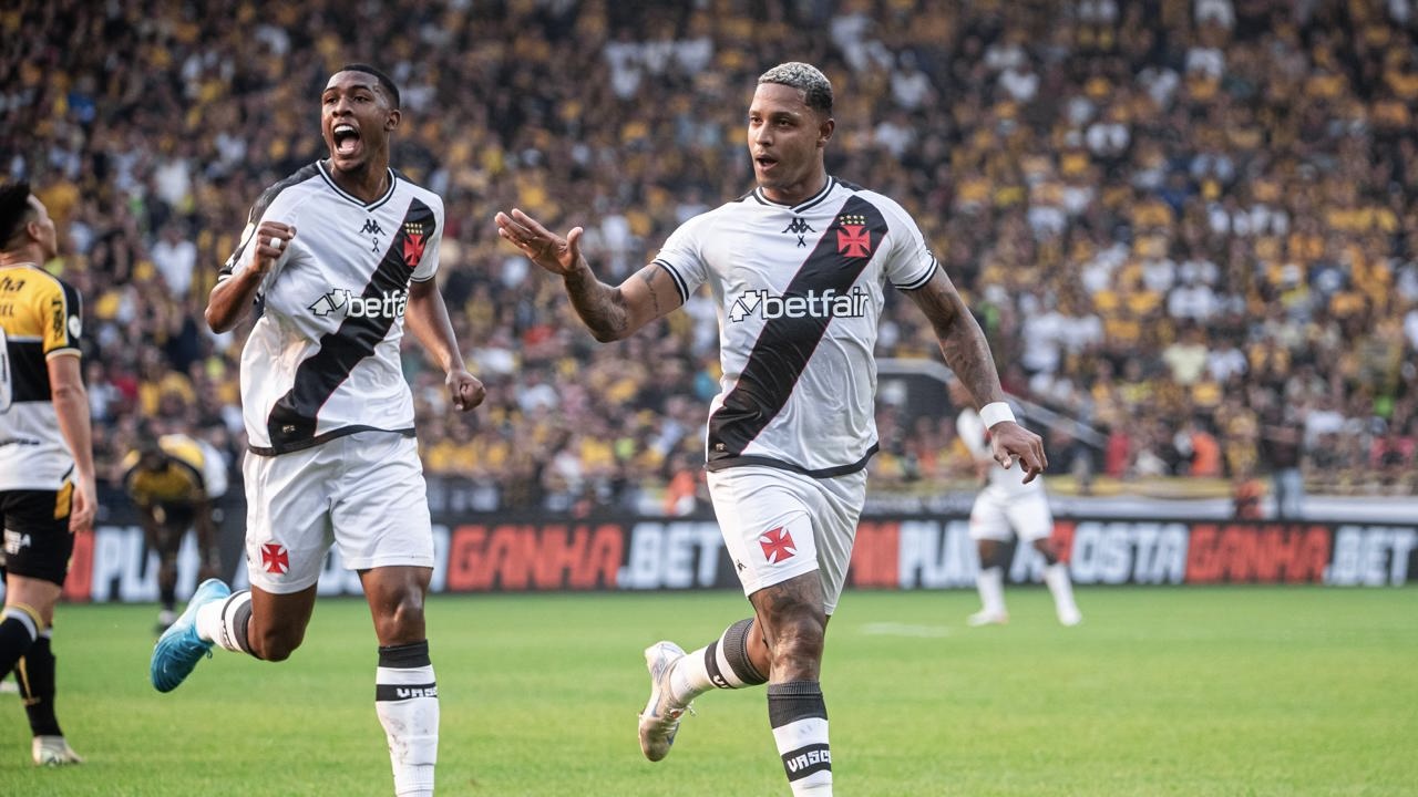 Vasco amarga empate em 2 x 2 com o Criciúma