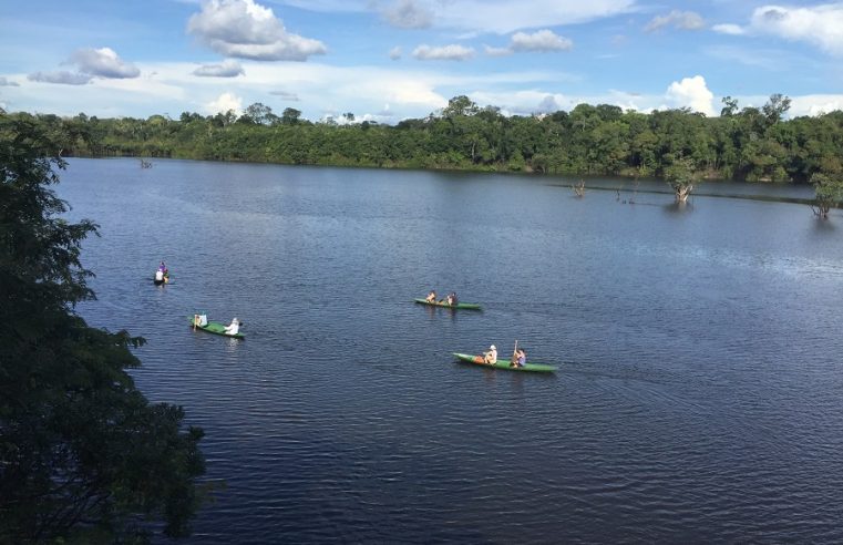 Caminhadas e passeios de canoa estão entre as atrações em Autazes (AM)