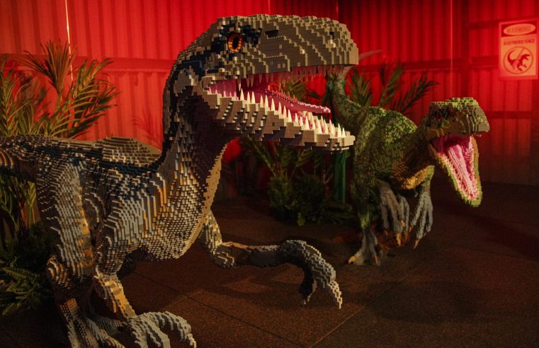 AquaRio recebe exposição interativa ‘Jurassic World by Brickman’