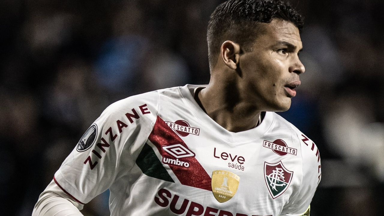 Thiago Silva fala que Fluminense se desestabilizou após gol e pede calma