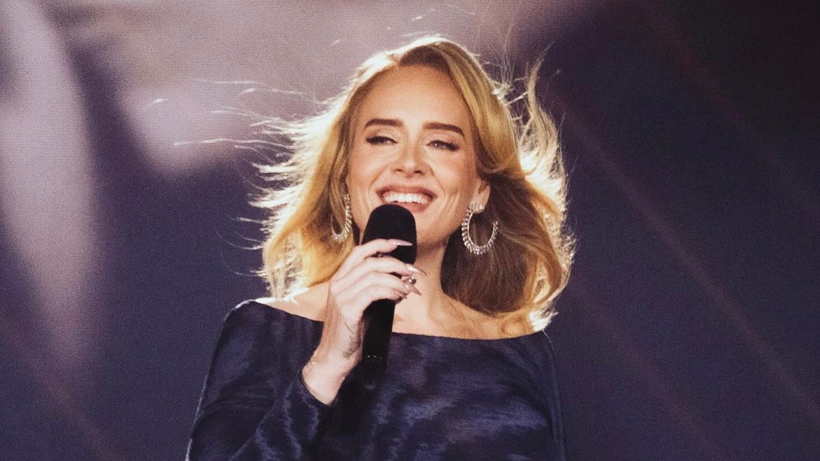 Adele declara em show que tenta vir ao Brasil há 13 anos e Eduardo Paes se manifesta: ‘Será?’