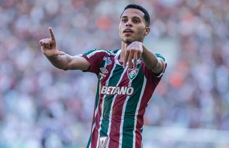 Moleque de Xérem: Alexsander é vendido para Al-Ahli e deixa Fluminense