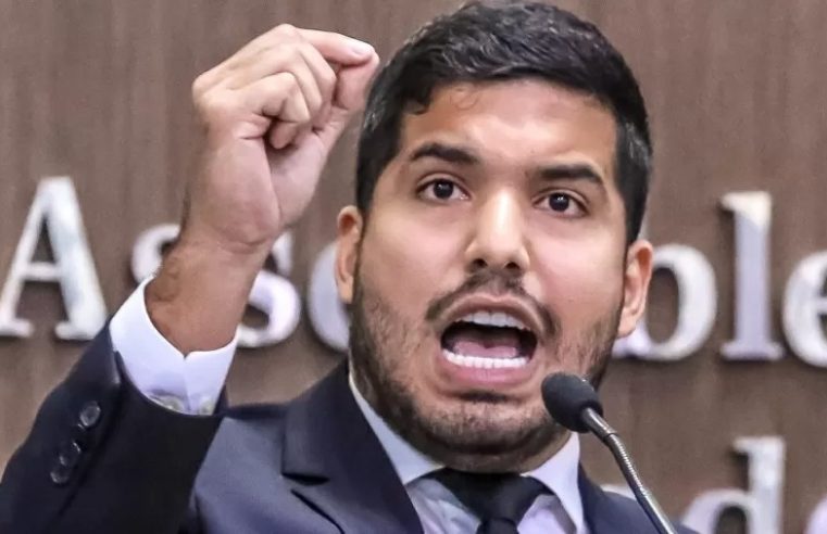 Sem ordem judicial, PF pede ao X informações sobre deputado investigado por incitar atos golpistas do 8 de janeiro