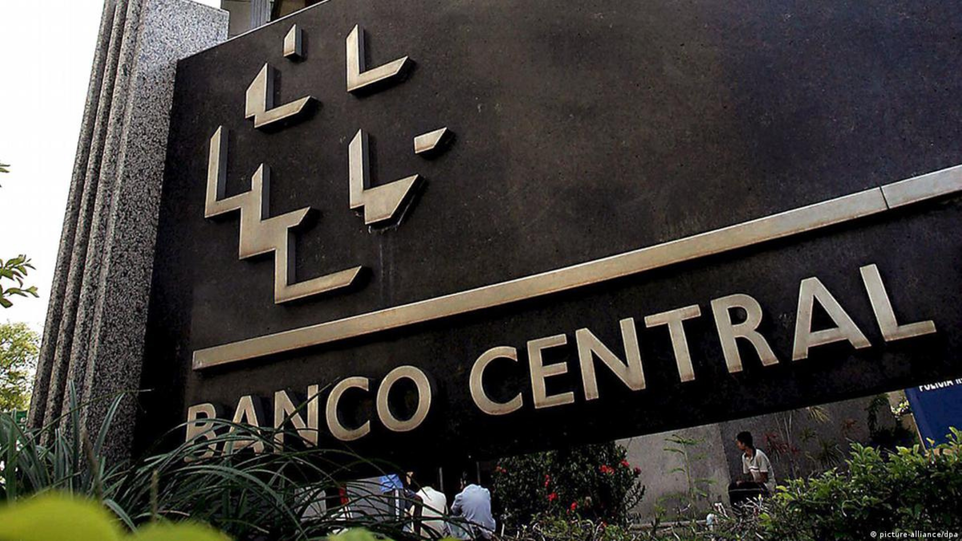 Banco Central revela vazamento de dados pessoais de clientes do BTG Pactual