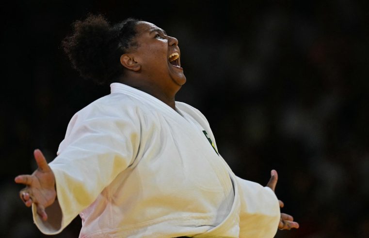 Judô: Bia Souza conquista primeiro ouro brasileiro em Paris