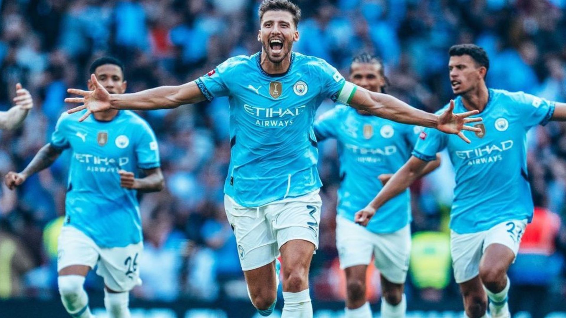 Premier League 2024/25: Manchester City em busca do pentacampeonato e a volta dos gigantes do futebol inglês