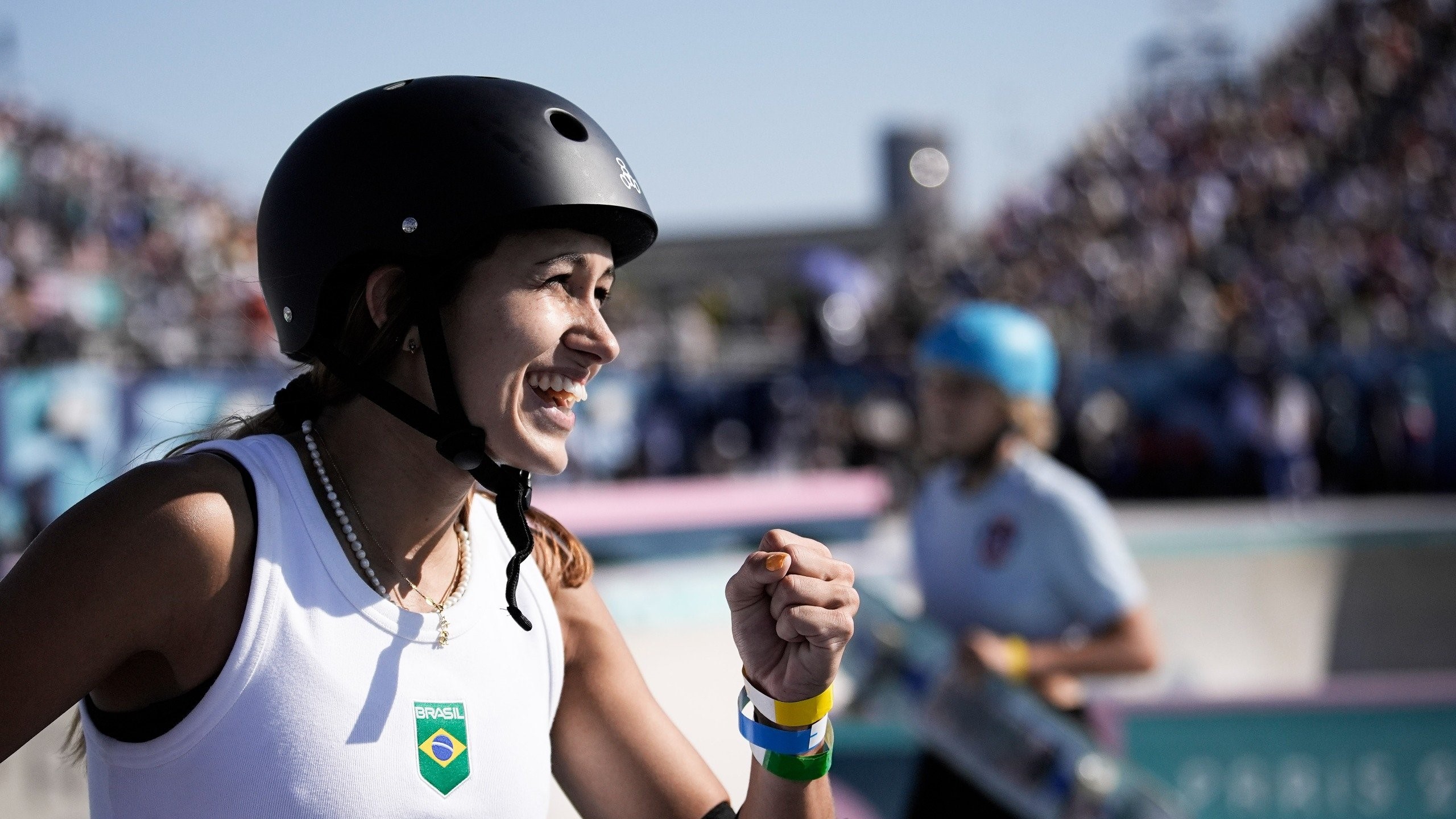 Olimpíadas: Dora Varella leva 4º lugar inédito para Brasil no skate park feminino