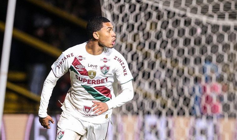 Fluminense: Esquerdinha será titular contra o Grêmio nas oitavas de final da Libertadores nesta terça-feira (13)