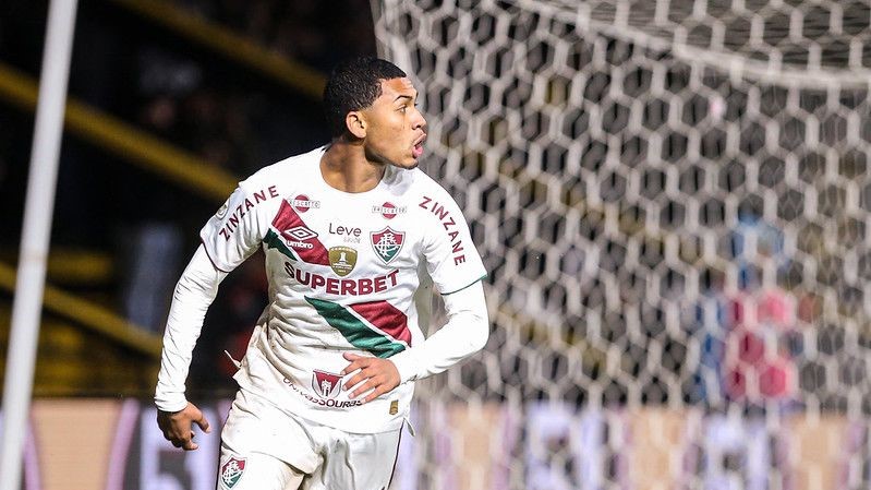 Fluminense: Esquerdinha será titular contra o Grêmio nas oitavas de final da Libertadores nesta terça-feira (13)