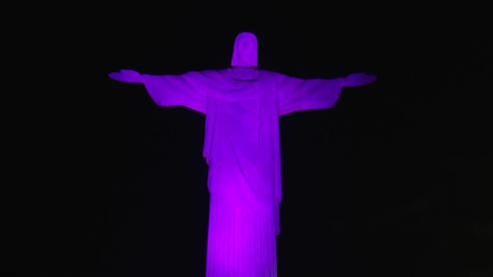 Cristo Redentor será iluminado de lilás em combate à violência contra a mulher nesta quarta (21)