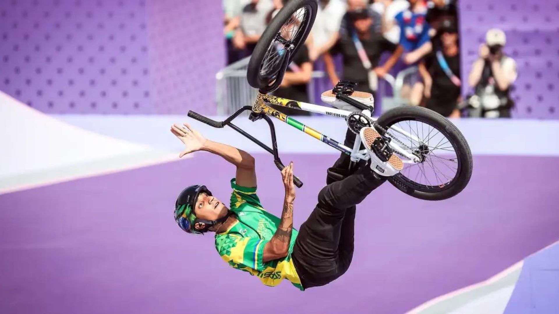 Ciclista Brasileiro Gustavo ‘Bala Loka’ se afasta por fratura no cotovelo e fica fora dos X-Games Park no Japão