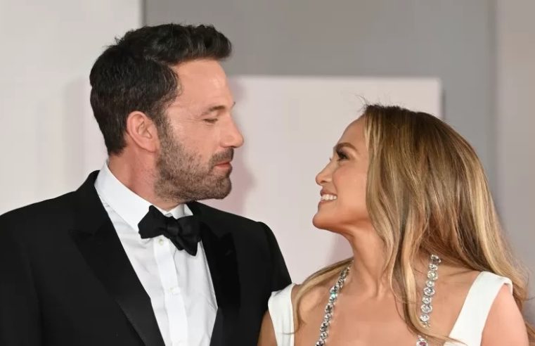 Crise: Jennifer Lopez pede divórcio de Ben Affleck após 2 anos de casamento