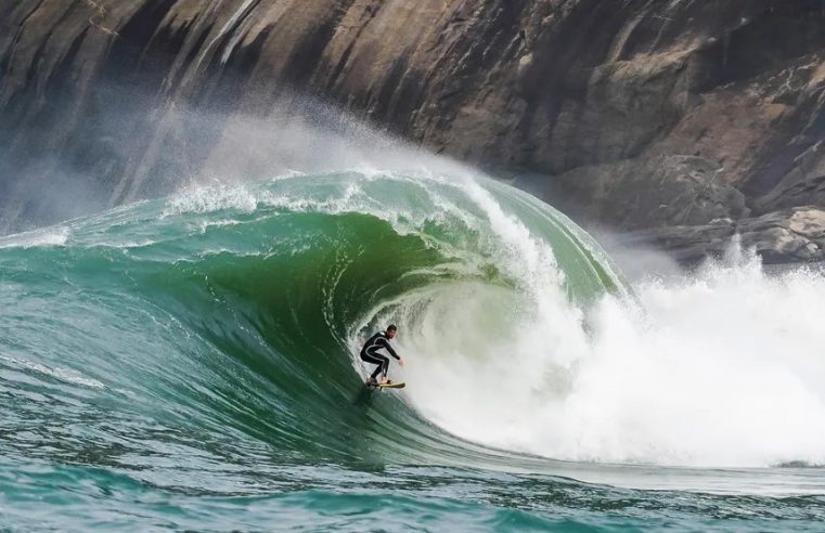 Surfista Daniel Rodrigues se destaca no Itaquatiara Big Wave com onda de 10 Metros