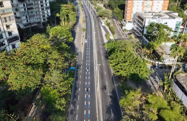 Rio inaugura 1ª motofaixa na Lagoa-Barra para reduzir acidentes com motociclistas