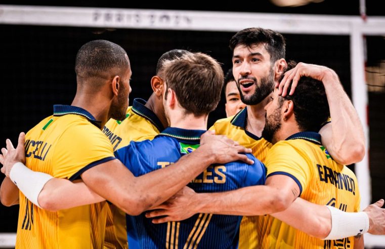 Vôlei masculino: Brasil vence Egito e se garante nas quartas em Paris