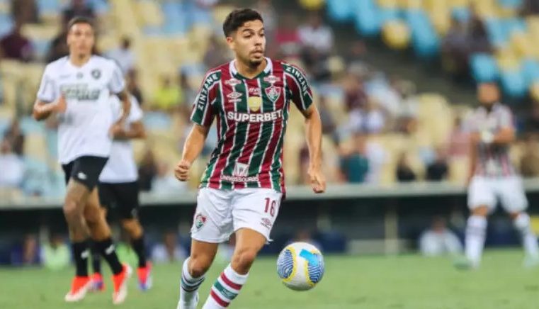 Fluminense volta ao Z-4 após clássico contra Botafogo e risco de rebaixamento sobe para 40%