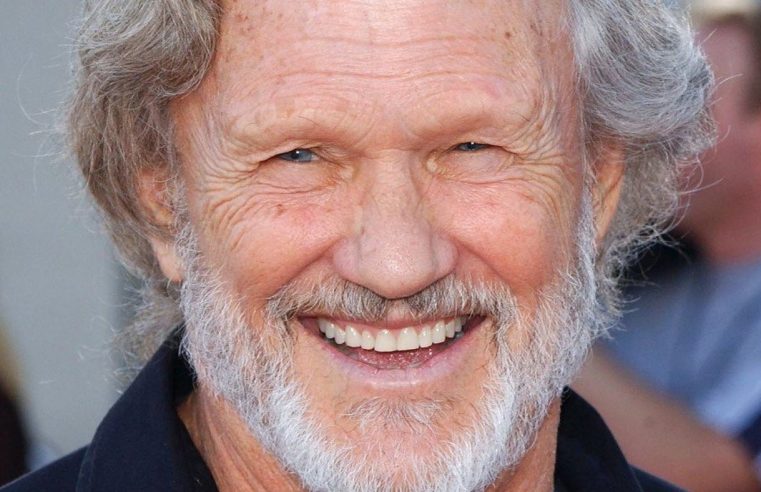 Kris Kristofferson, ator e cantor estadunidense morre com 88 anos neste domingo (29)