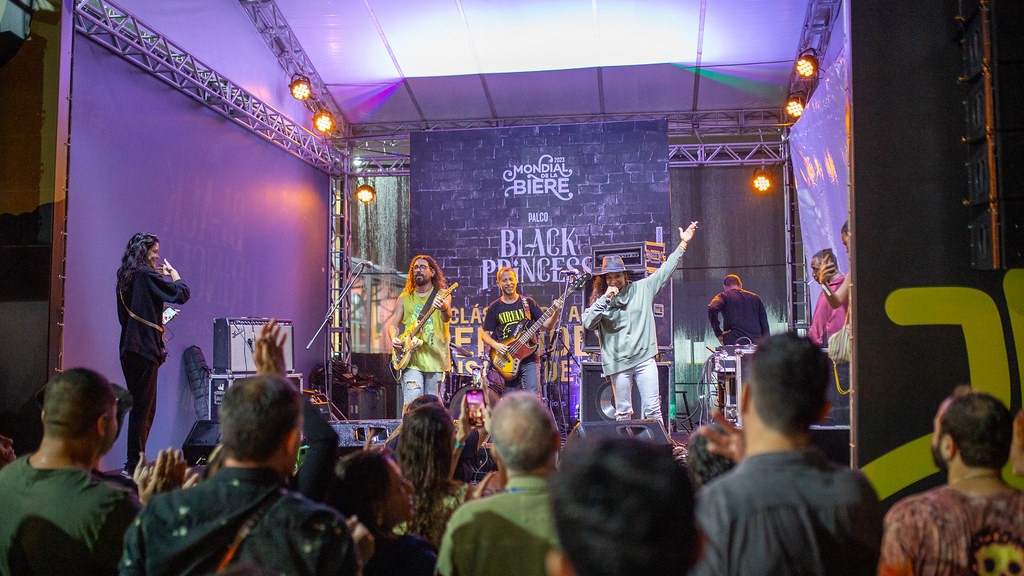 Mondial de la Bière garante música eclética para acompanhar cervejas artesanais no Píer Mauá em outubro