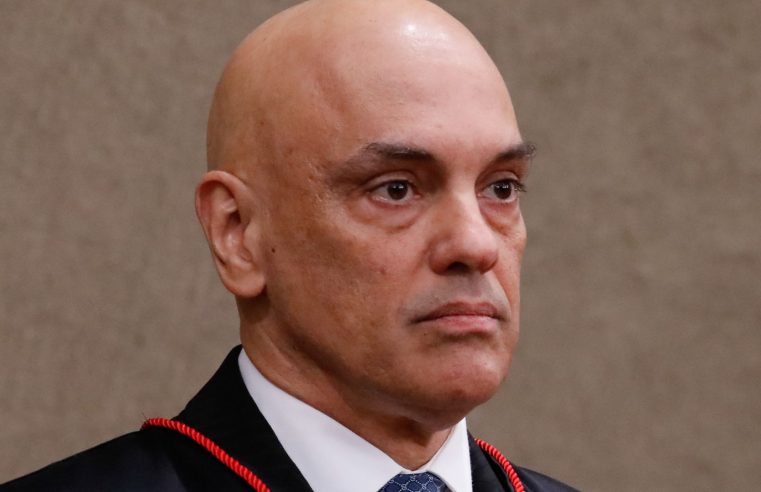 Congressistas dos EUA chamam Moraes de ‘ditador totalitário’ e pedem revogação do visto americano dele