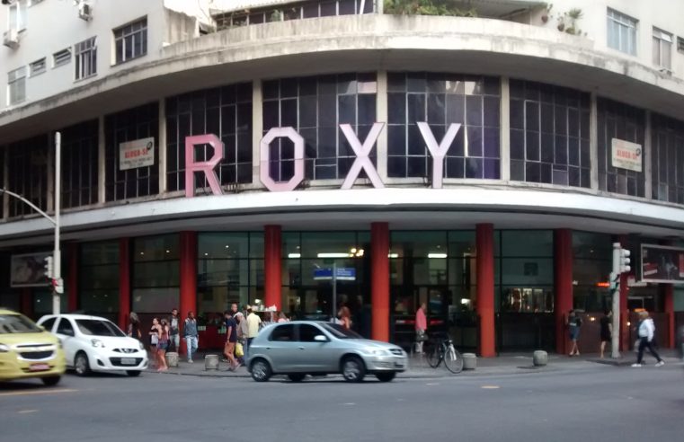 Copacabana: Aniversariante desta terça (3), Cine Roxy vira ‘dinner show’ e tem reabertura prevista para outubro