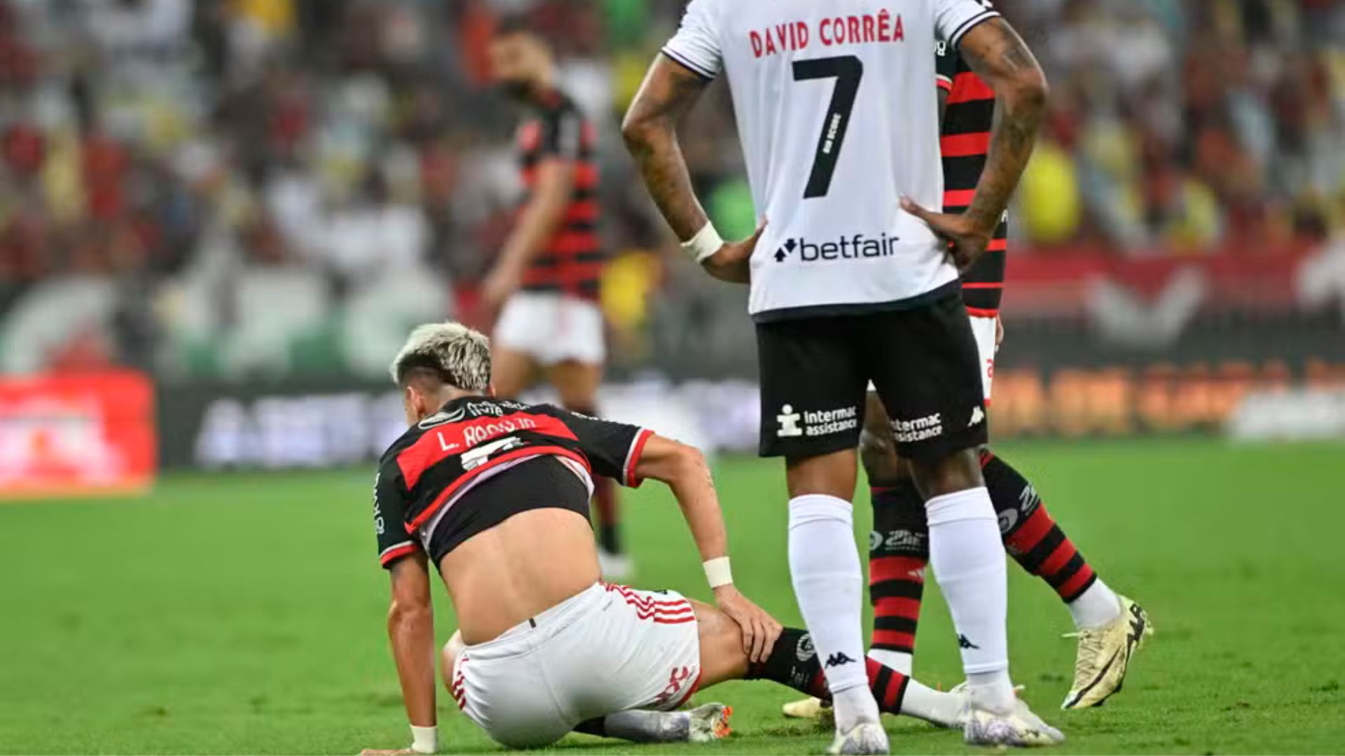 Flamengo: Luiz Araújo passa por cirurgia de artroscopia e é desfalque contra Peñarol e Corinthians