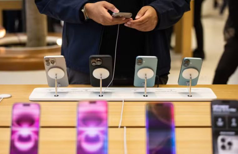 iPhone 16 chega ao Brasil com preços a partir de R$ 7.799 e descontos de até R$ 3 mil; vendas começam sexta-feira (27)