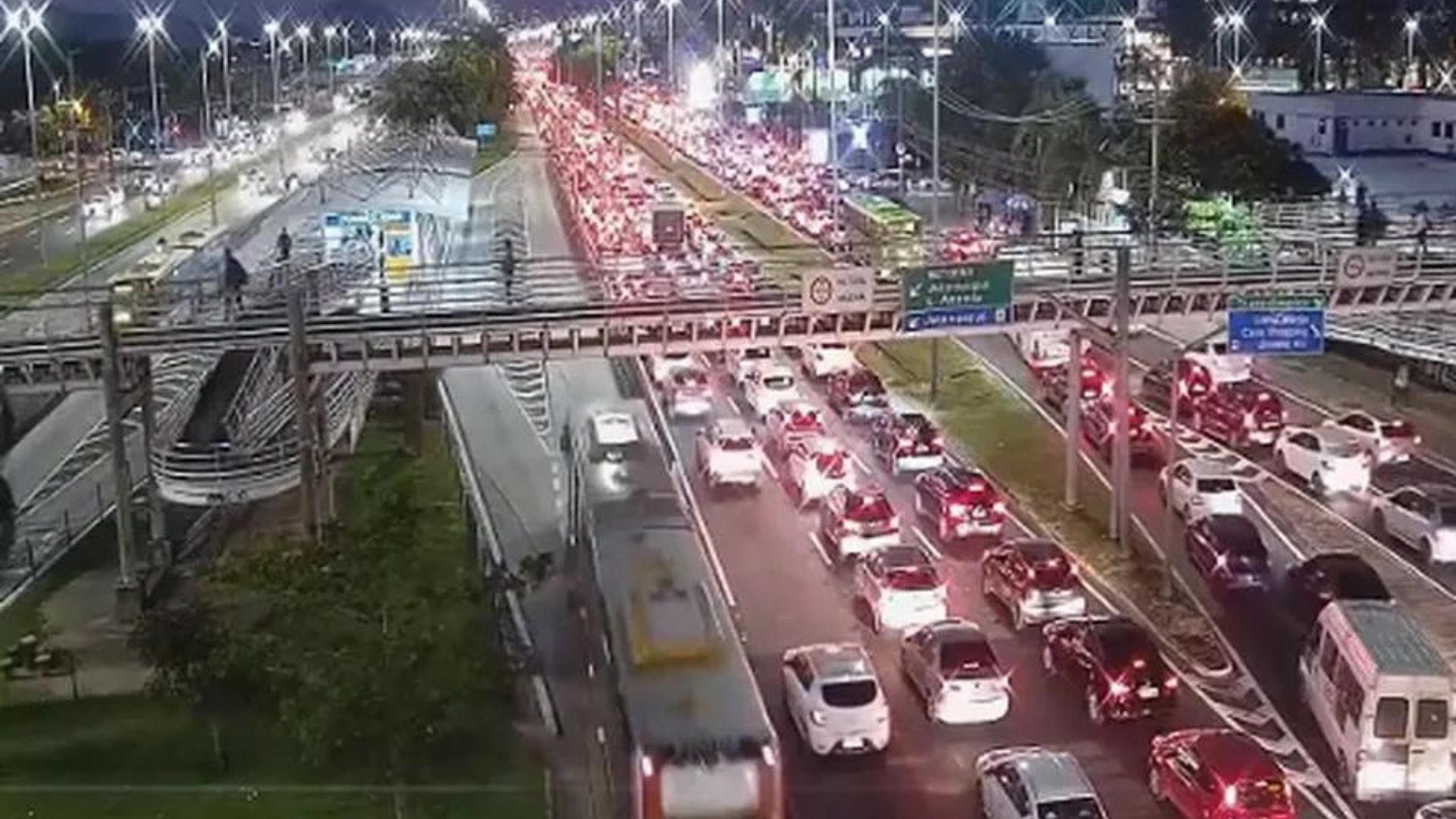 Rio de Janeiro anuncia R$ 66 milhões em melhorias viárias na Barra da Tijuca para aliviar trânsito