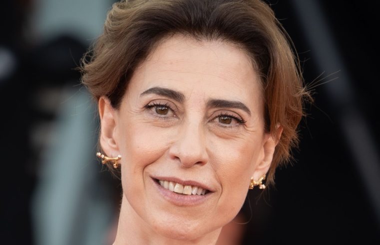 Imprensa estrangeira coloca Fernanda Torres entre as dez atrizes cotadas para Oscar 2025