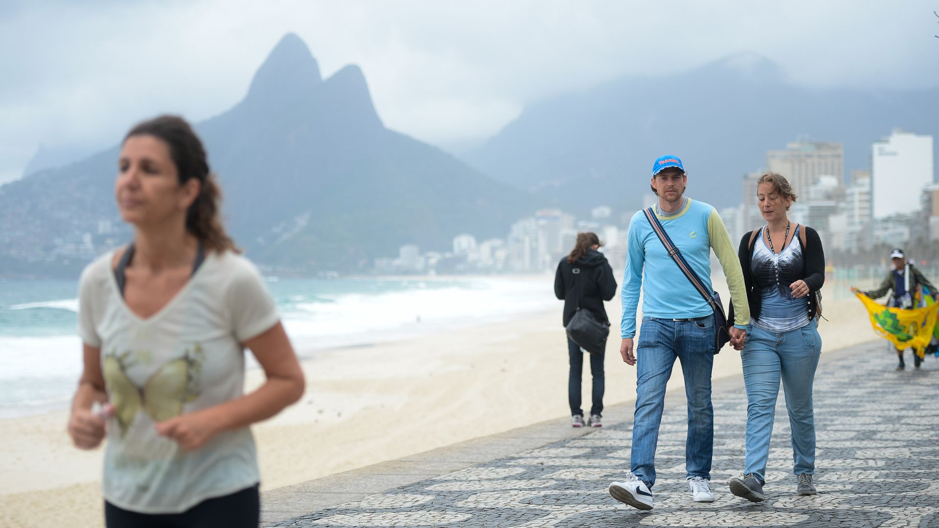 Frente fria chega ao Sul e Sudeste tem queda de temperatura no fim de semana