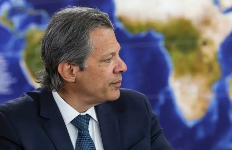 Haddad comemora crescimento e diz que PIB para segundo semestre do ano deve superar 2,8%