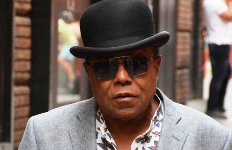 EUA: Tito Jackson, irmão de Michael Jackson, morre ao 70 anos