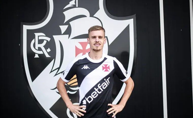 Vasco fecha com Maxime Dominguez e reforça meio-campo para sequência da temporada