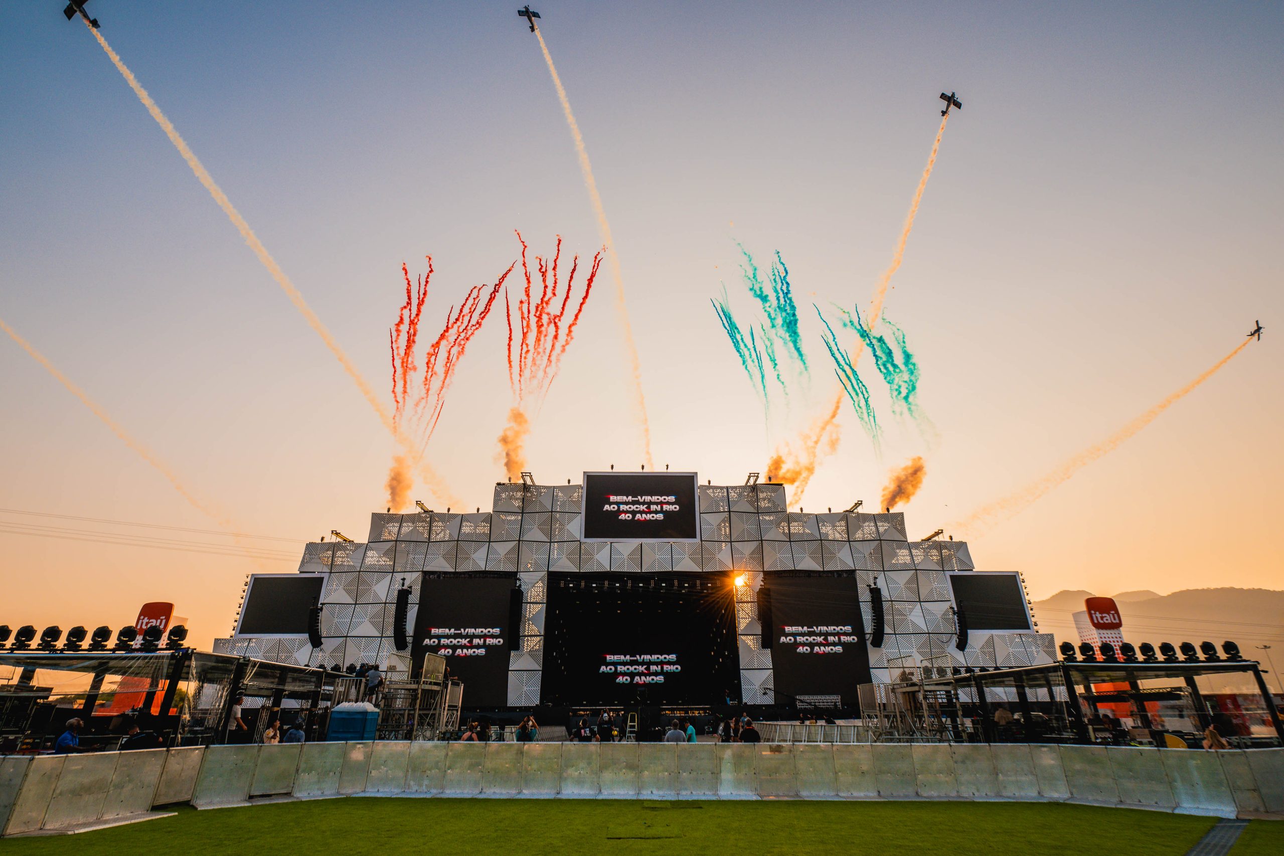 Faltando dois dias para abertura do Rock in Rio, evento-teste dá um gosto do que está por vir