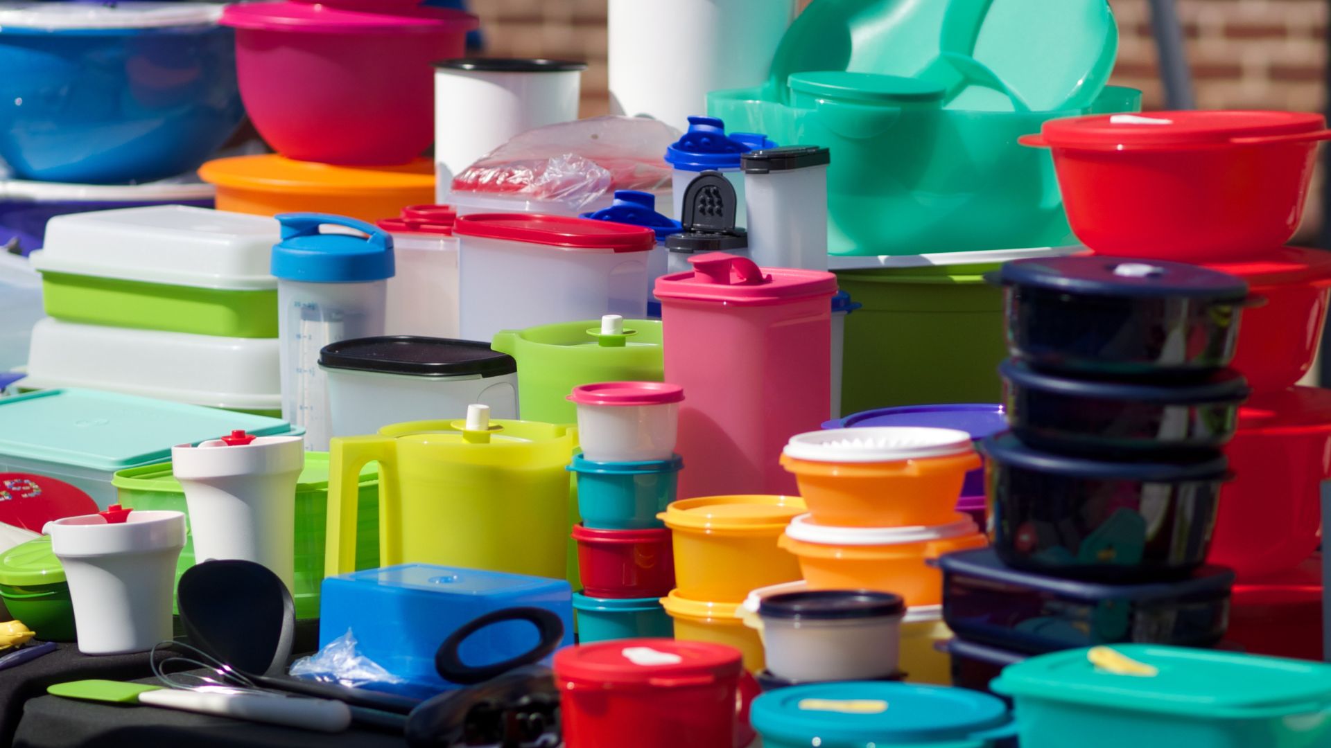 Sem marmita? Tupperware, marca histórica de potes de plástico, anuncia falência