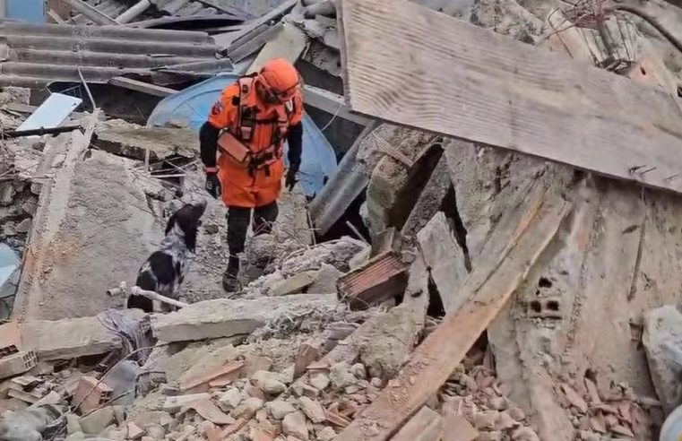 Idoso socorrido em desabamento em Cascadura não resiste a ferimentos e morre na tarde desta segunda (16)