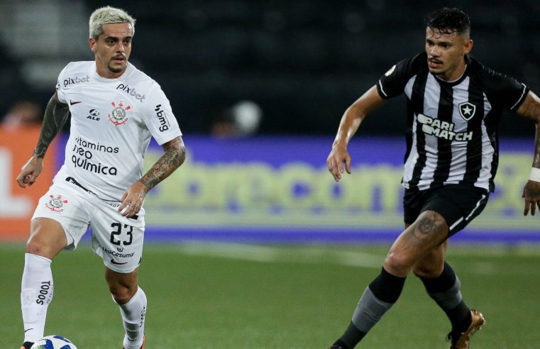 Botafogo enfrenta Corinthians no Nilton Santos neste sábado (14) e tenta manter vantagem na tabela