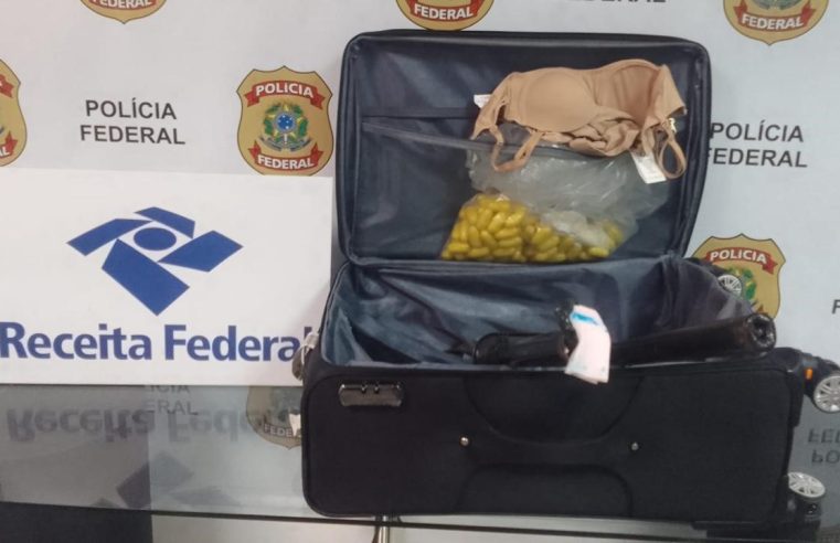 PF prende mulher com cocaína escondida em hastes da mala com destino à Paris