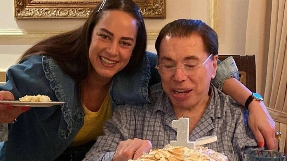 Silvia Abravanel revela motivo da família ter escondido estado de saúde de Silvio Santos: ‘Queriamos preservar a privacidade dele’