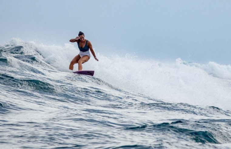 Surfista italiana morre após ser atacada por peixe-espada na Indonésia