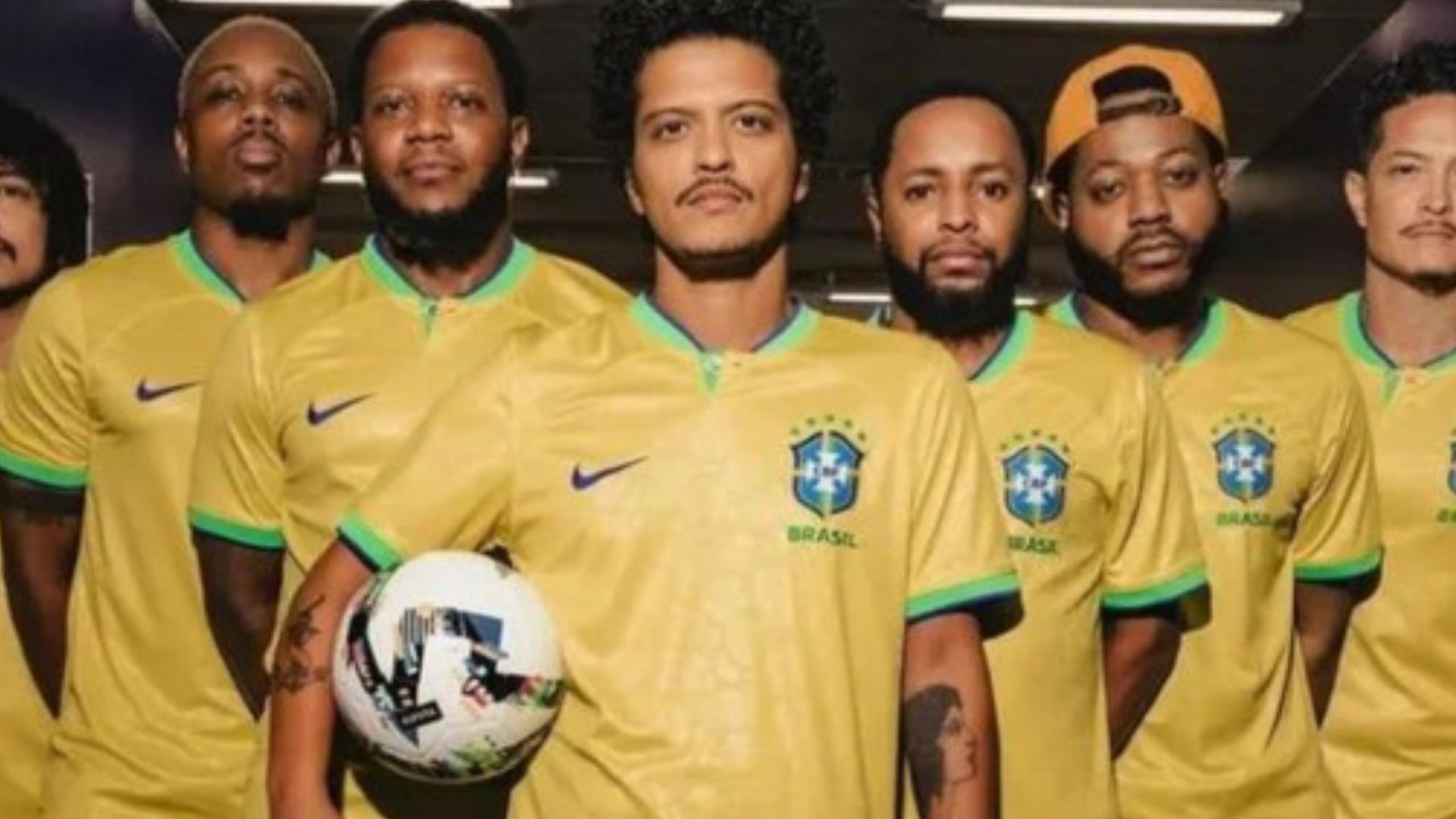 Deputado do DF propõe conceder título de cidadão honorário do Brasil para Bruno Mars